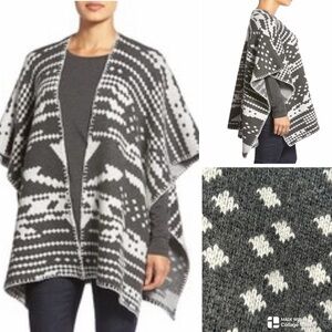 White + Warren wool blend Charcoal Gray and Heather gray  Patterned Poncho